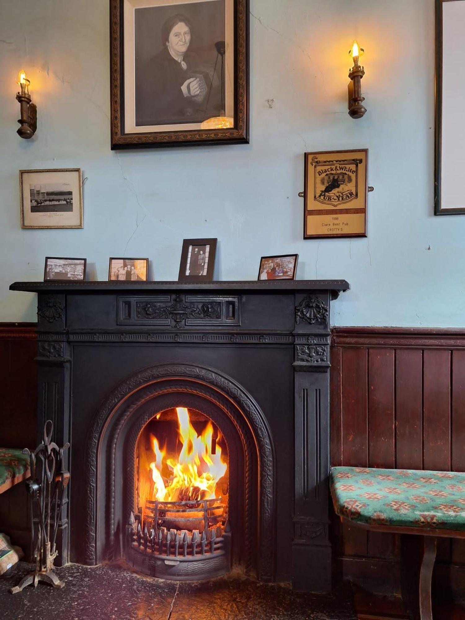 Crotty'S Of Kilrush Heritage Guest House Bagian luar foto